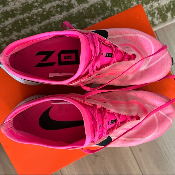 Nike Zoom Fly 3 - Picture 2 of 5